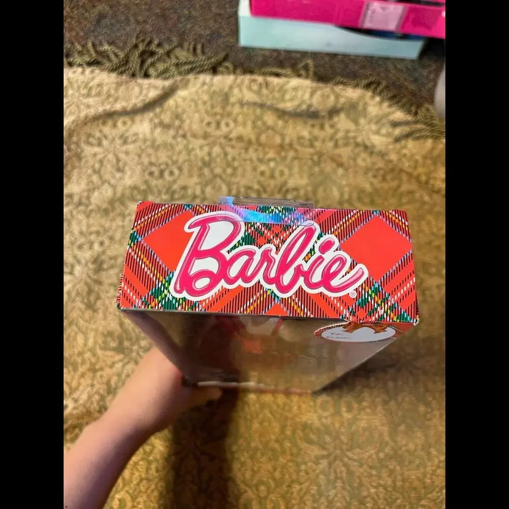 Barbie Doll 2015 Barbie Holiday Surprise Doll‎ Christmas Blonde DMN87 Red Green